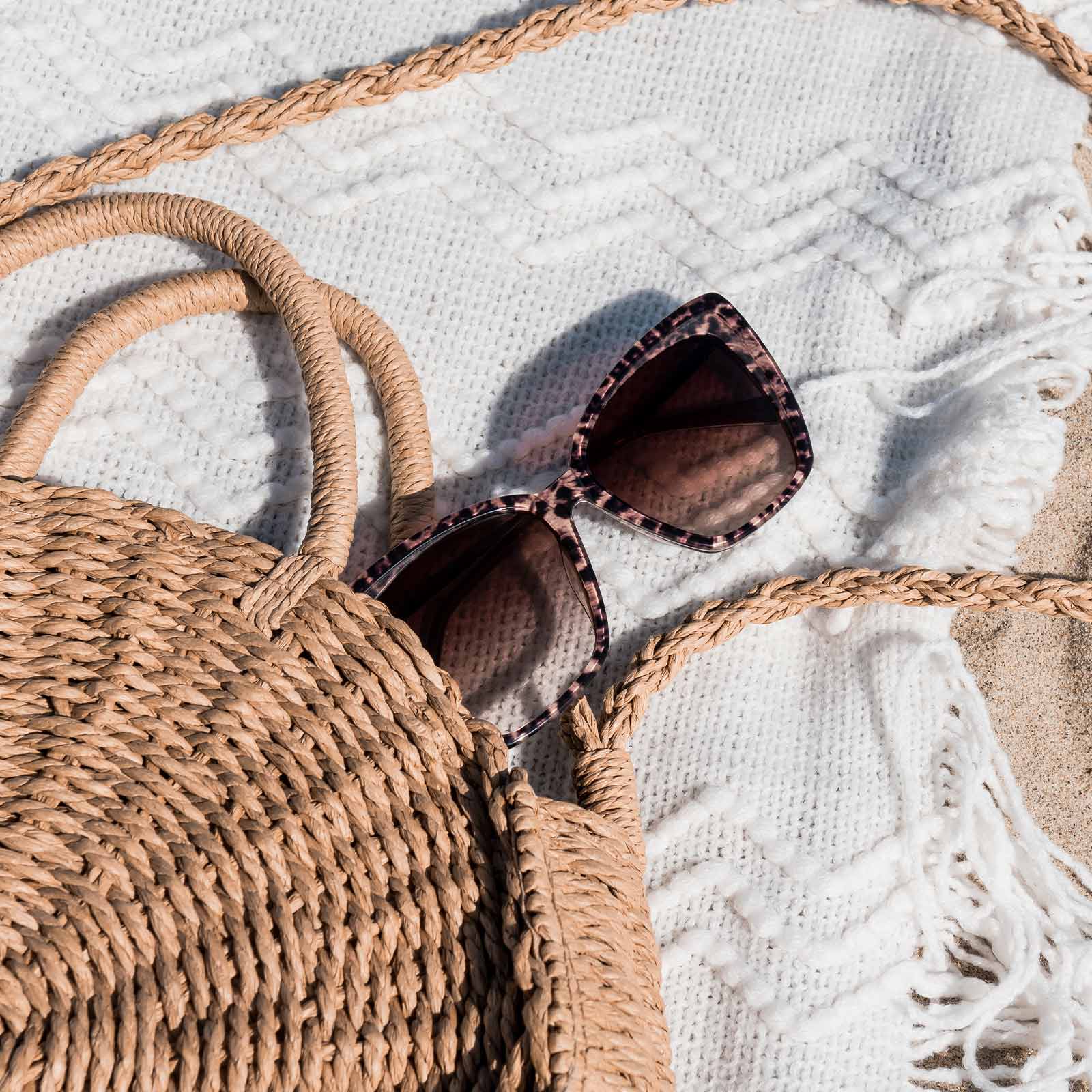BECKY II - LEOPARD TORTOISE + BROWN GRADIENT SUNGLASSES - Image 13