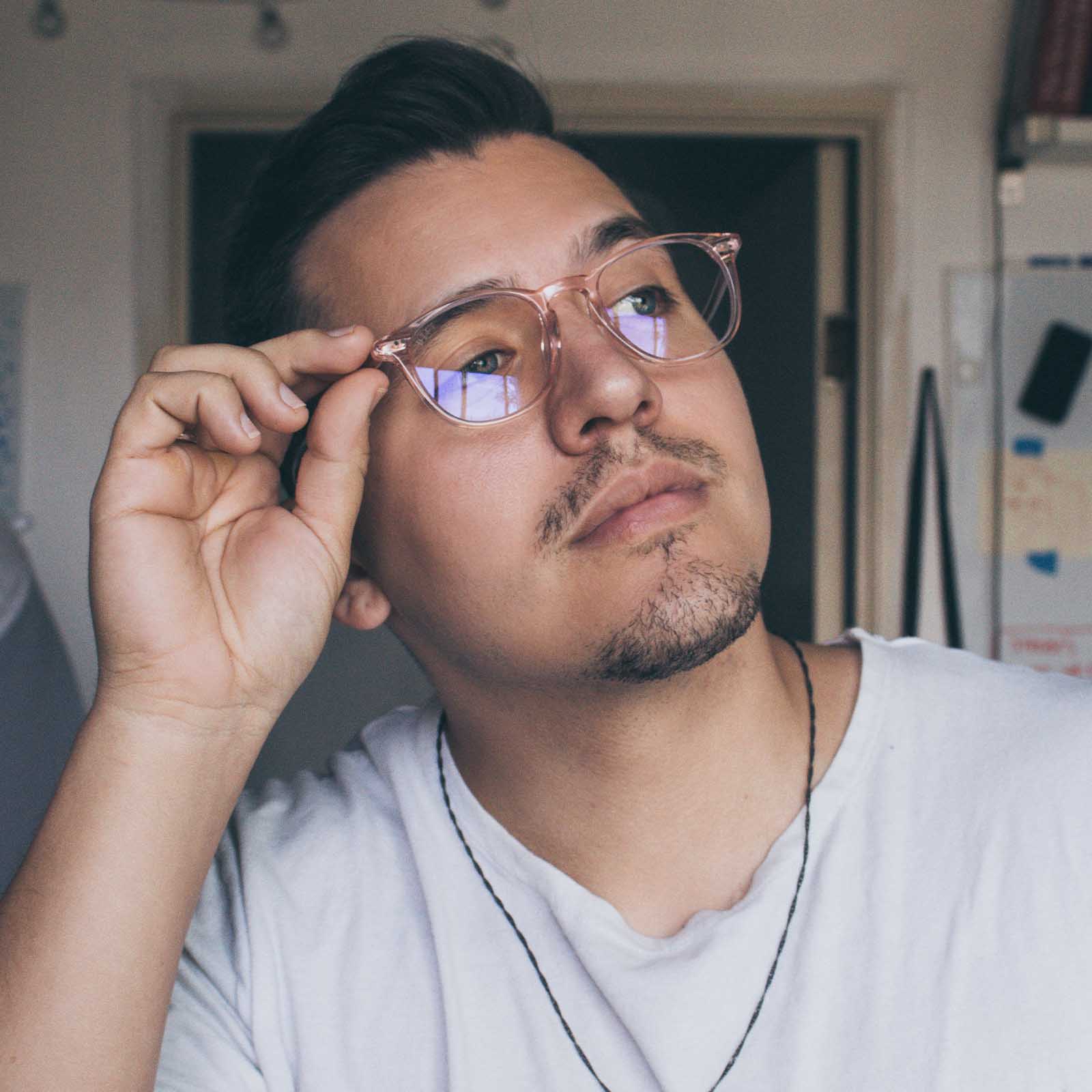 JAXSON - VINTAGE CRYSTAL + BLUE LIGHT TECHNOLOGY CLEAR GLASSES - Image 8